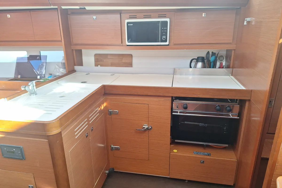 Galley of Rose De Mer, a Dufour 412 GL sailboat at Toulon, France