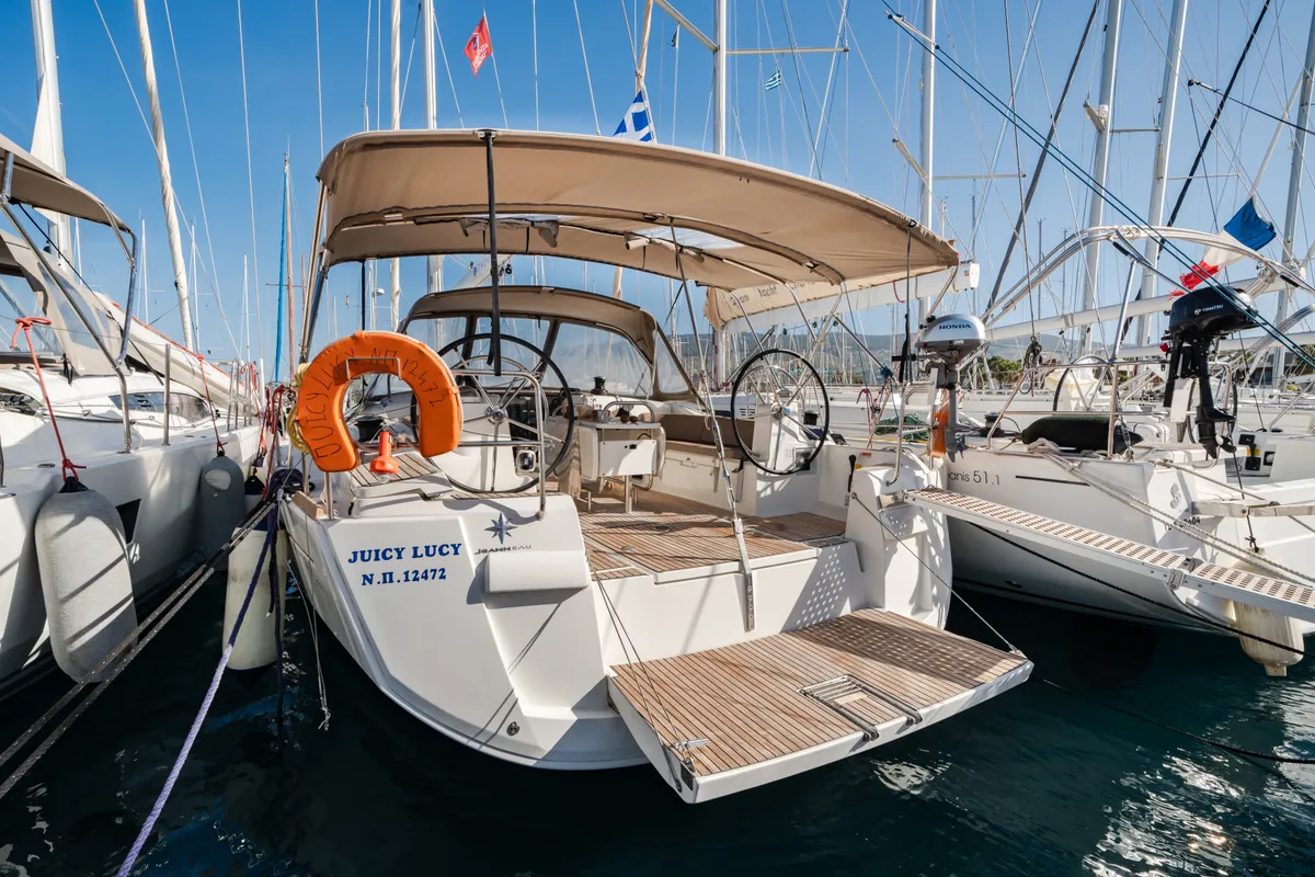 Juicy Lucy, a Jeanneau Sun Odyssey 519 sailboat at Municipal Unit of Nea Peramos, Greece