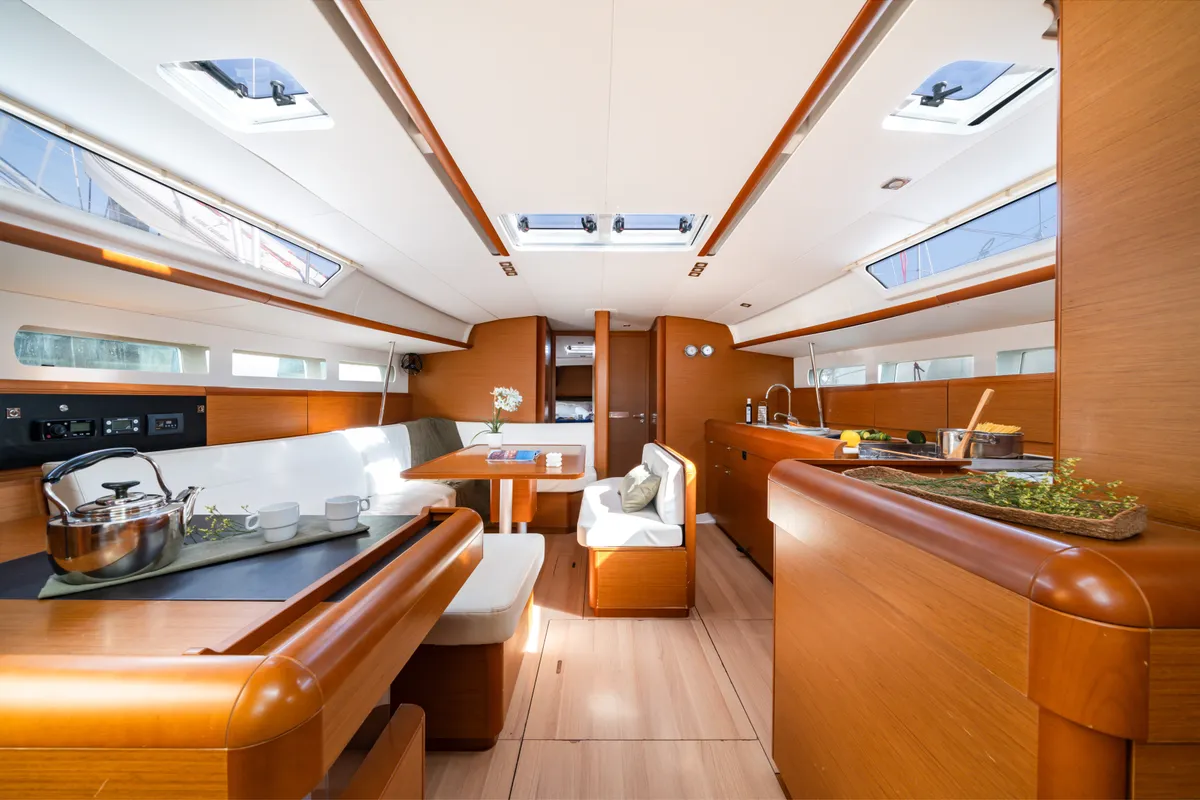 Juicy Lucy, a Jeanneau Sun Odyssey 519 sailboat at Municipal Unit of Nea Peramos, Greece