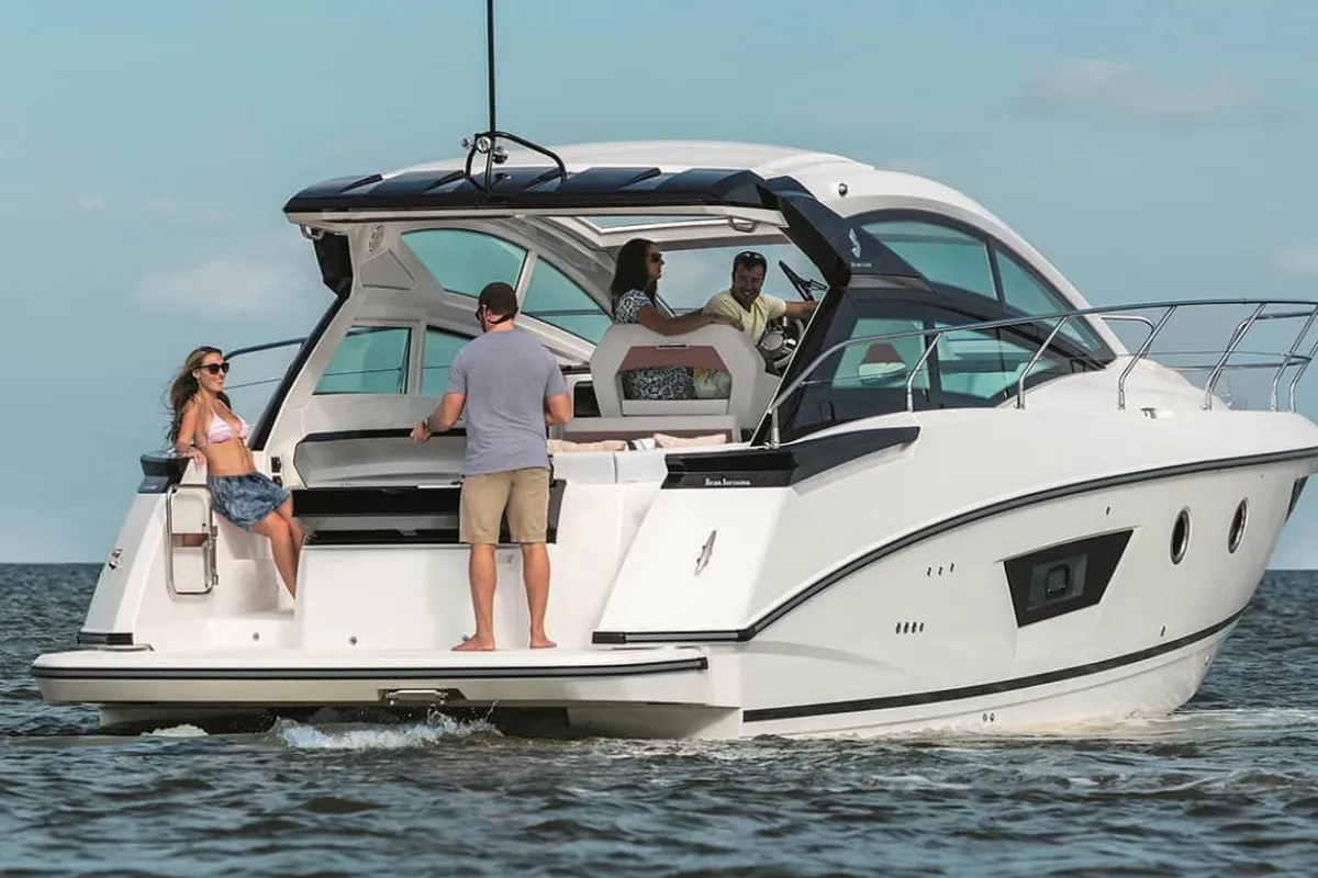 Deck of Island Cruise, a Beneteau GT40 motorboat at Malé, Maldives