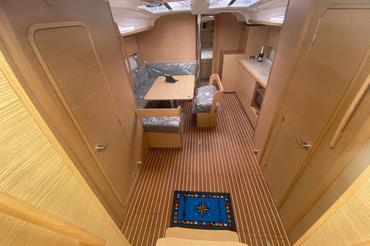 Salon of Catacea, a Dufour 430 sailboat at Primošten, Croatia