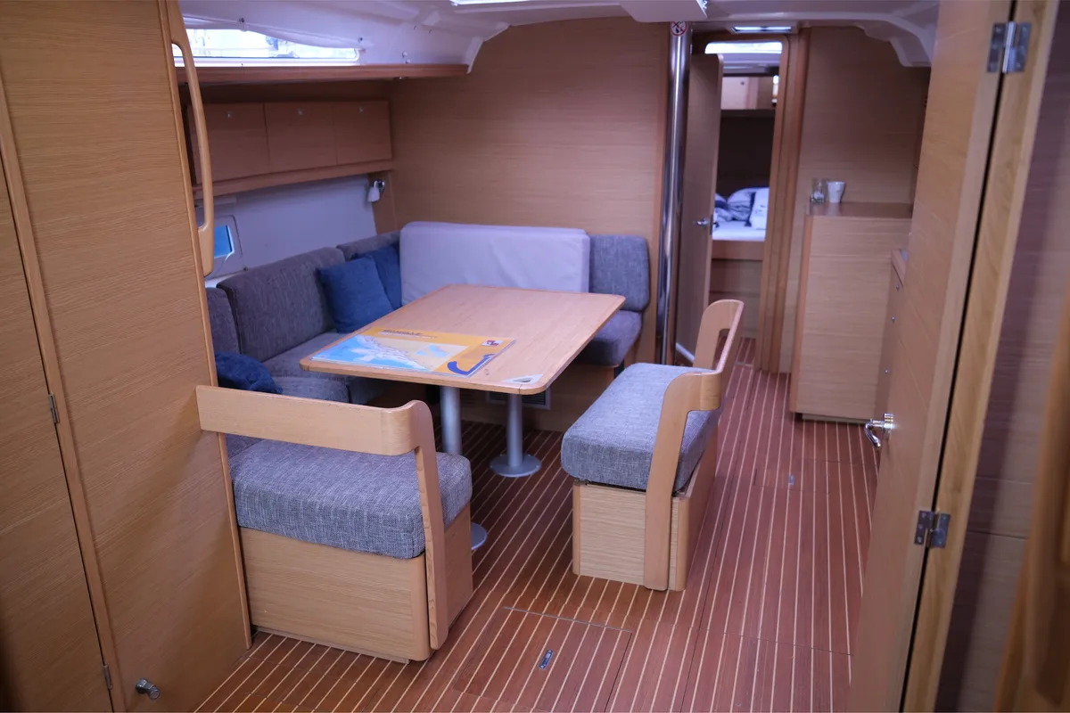 Salon of Catacea, a Dufour 430 sailboat at Primošten, Croatia