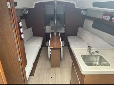 Salon of Sail Lynx, a Beneteau Oceanis 34.1 sailboat at Fethiye, Turkey