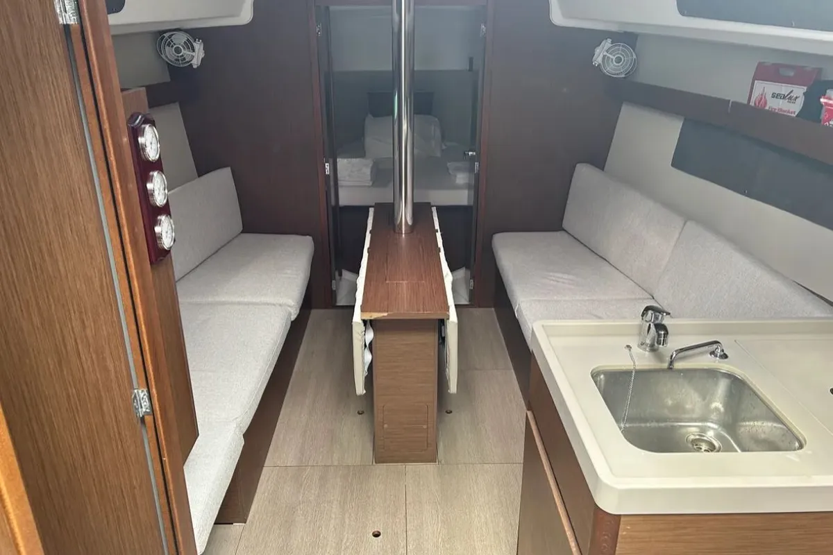 Salon of Sail Lynx, a Beneteau Oceanis 34.1 sailboat at Fethiye, Turkey
