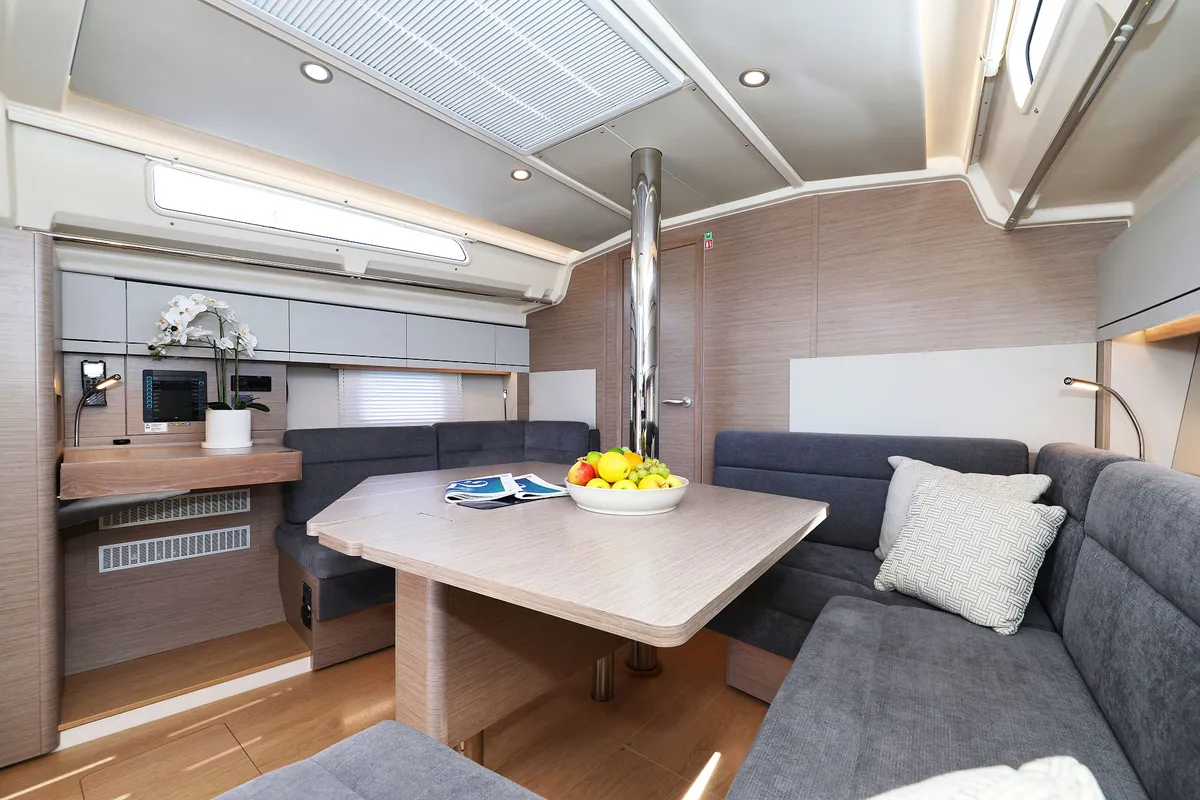 Salon of Teri, a Hanse 418 sailboat at Seget Donji, Croatia