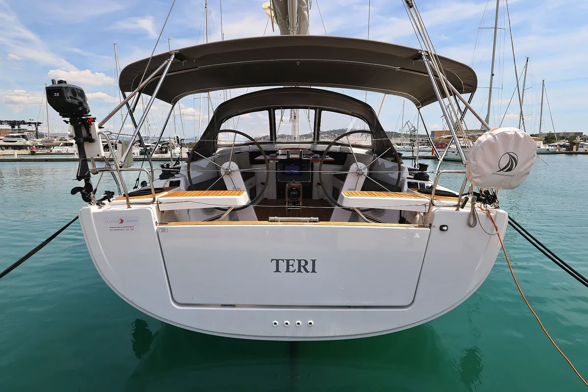 Exterior view of Teri, a Hanse 418 sailboat at Seget Donji, Croatia
