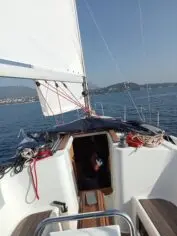 Deck of Kalliste, a Jeanneau Sun Odyssey 33i sailboat at Toulon, France