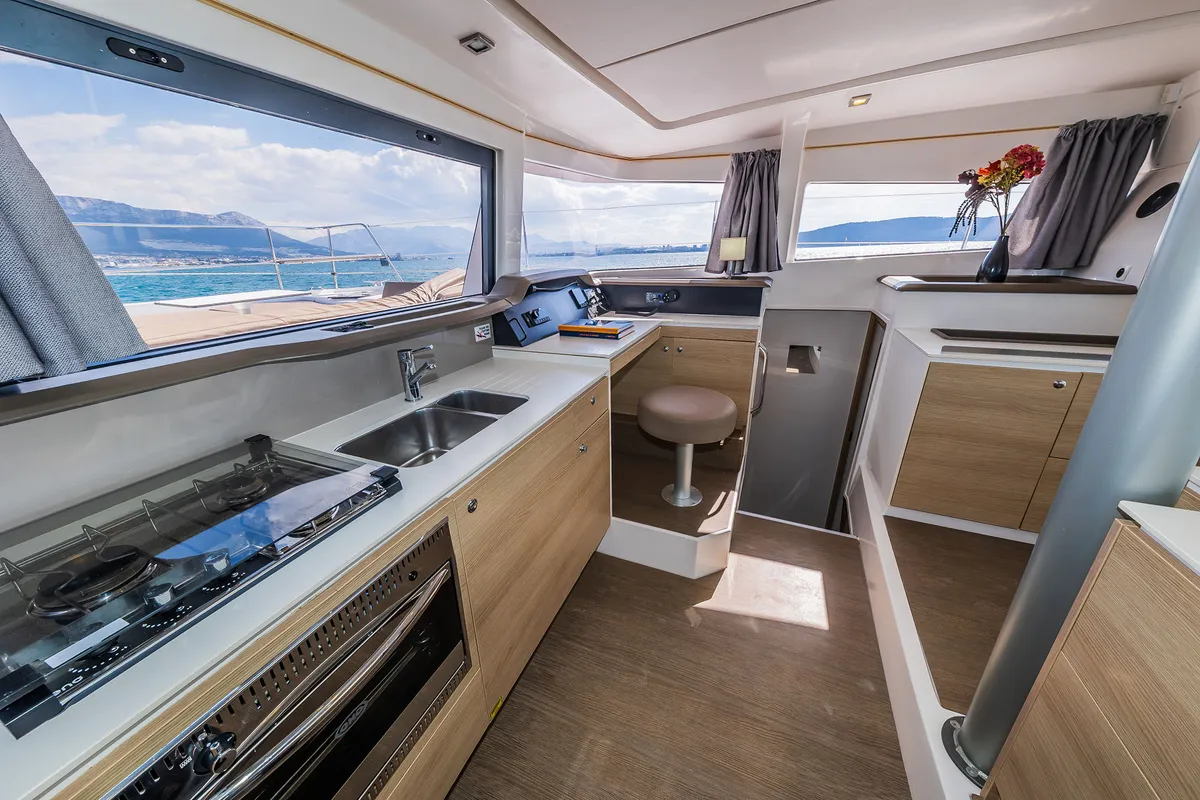 Kanalu, a Bali 4.1 catamaran at Grad Kaštela, Croatia