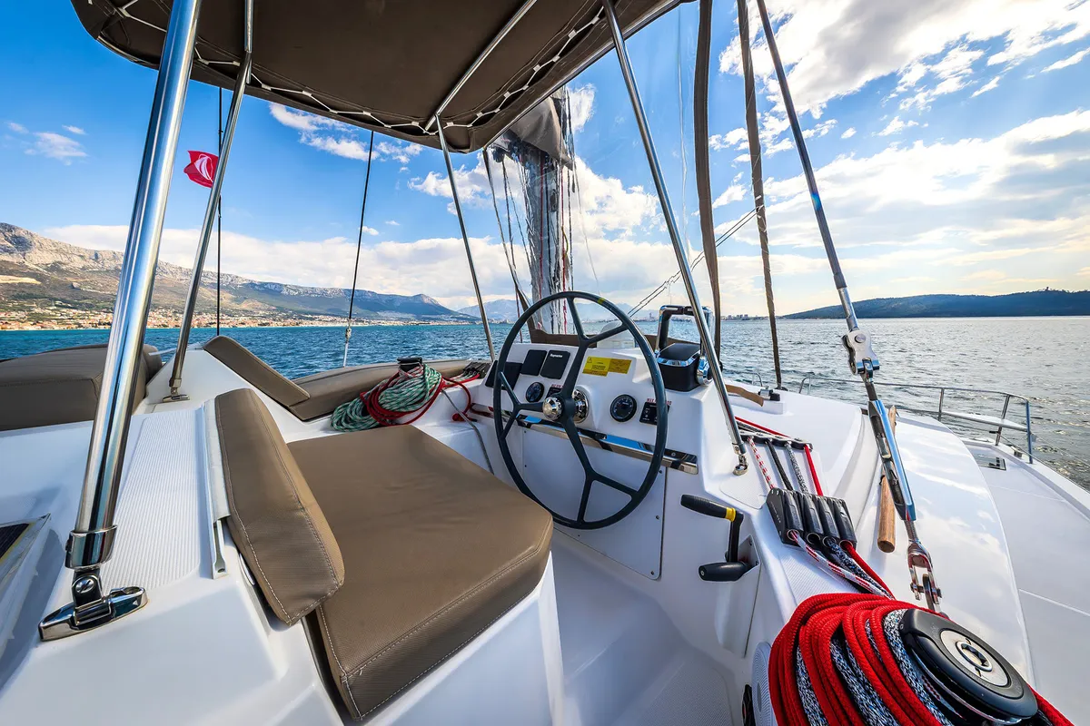 Kanalu, a Bali 4.1 catamaran at Grad Kaštela, Croatia