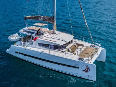 Kanalu, a Bali 4.1 catamaran at Grad Kaštela, Croatia