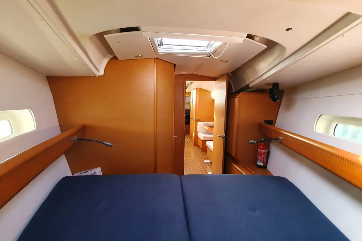 Cabin on T-Punch, a Jeanneau Sun Odyssey 409 sailboat at Baan Salak Phet, Thailand