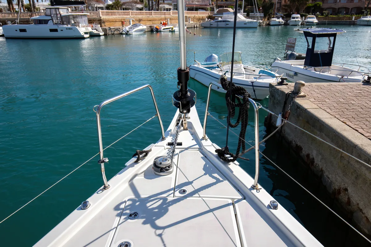 Exterior view of Filìa, a Beneteau Oceanis 46.1 sailboat at Capo d'Orlando, Italy