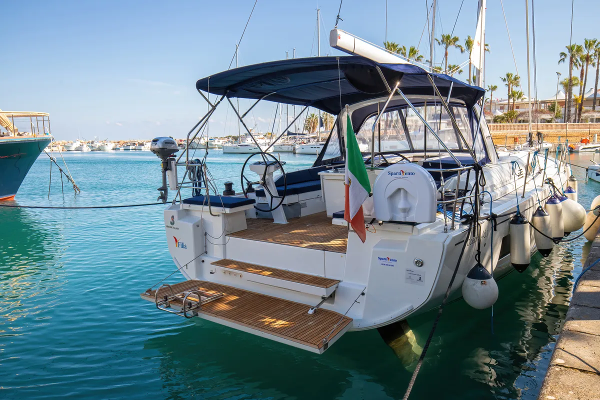Exterior view of Filìa, a Beneteau Oceanis 46.1 sailboat at Capo d'Orlando, Italy
