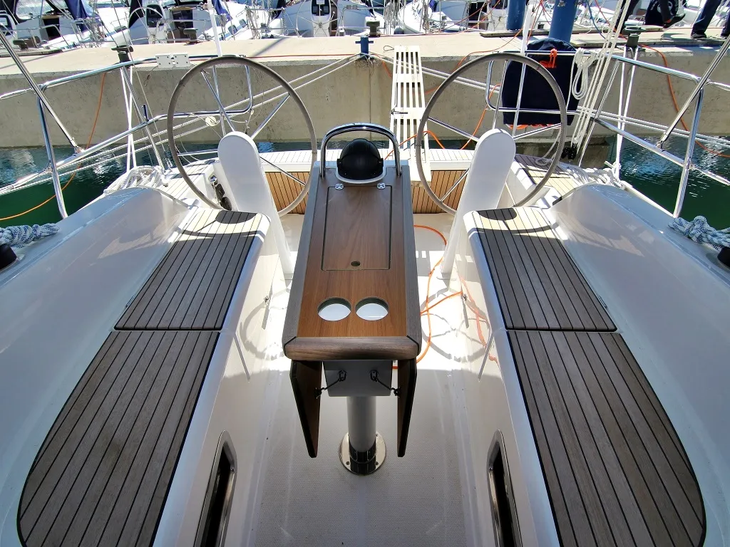 Bella, a Bavaria Cruiser 34 sailboat at Općina Sukošan, Croatia