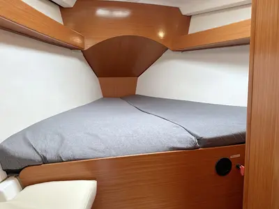 Cabin on Fame, a Beneteau Cyclades 43.3 sailboat at Heiligenhafen, Germany