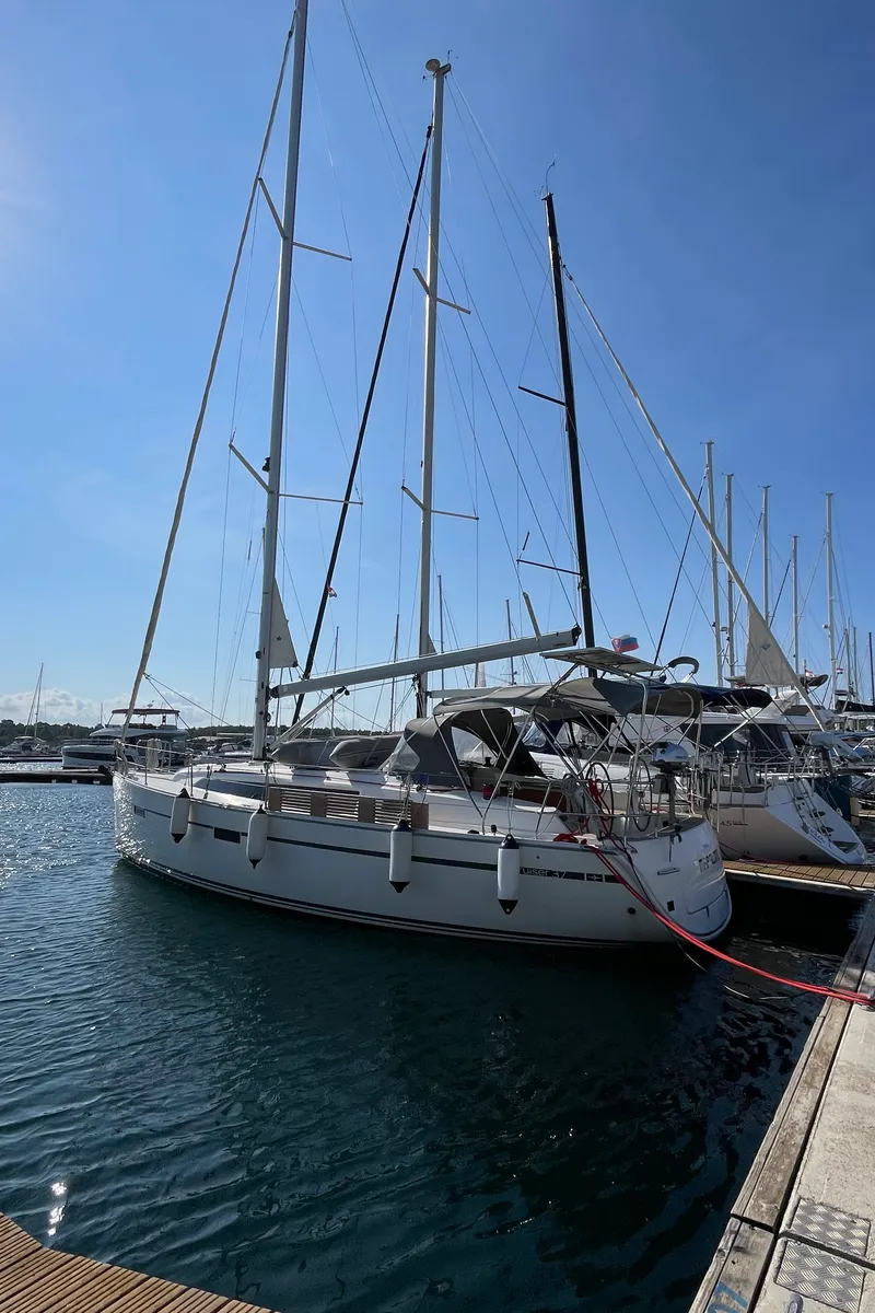Exterior view of Mapalimi, a Bavaria Cruiser 37 sailboat at Grad Šibenik, Croatia
