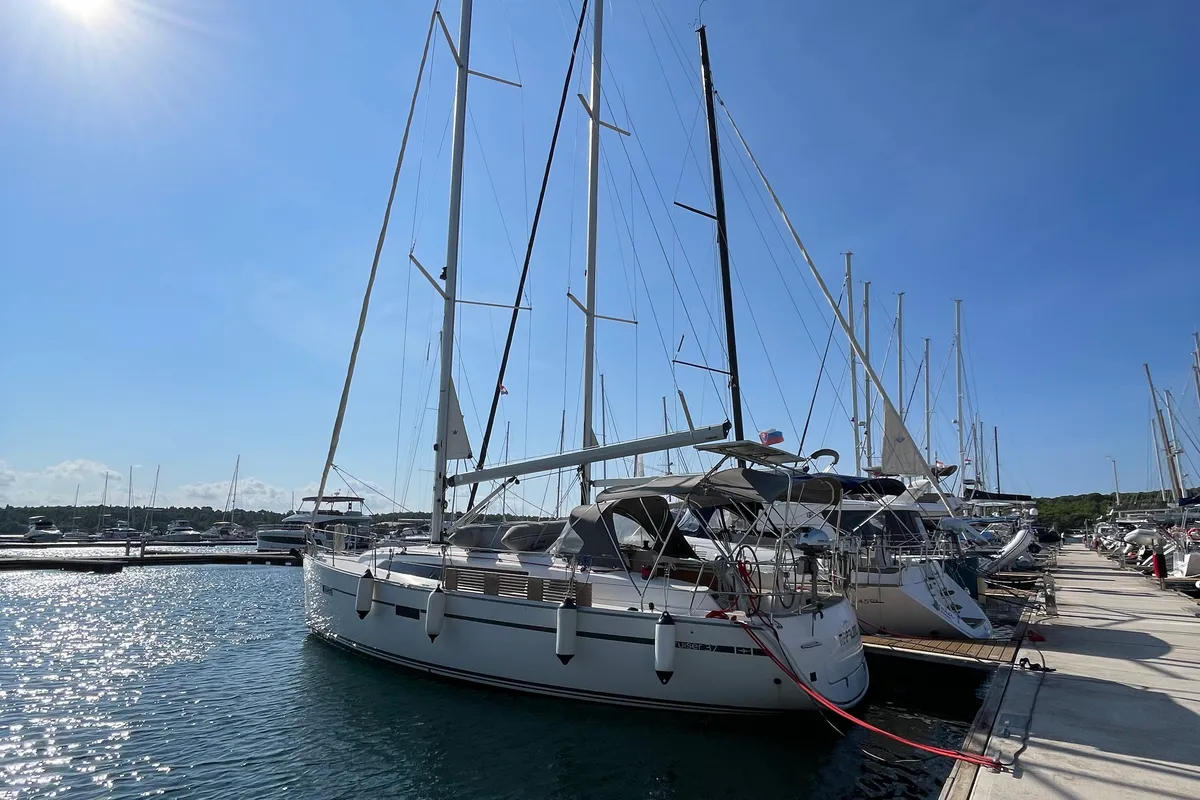 Exterior view of Mapalimi, a Bavaria Cruiser 37 sailboat at Grad Šibenik, Croatia