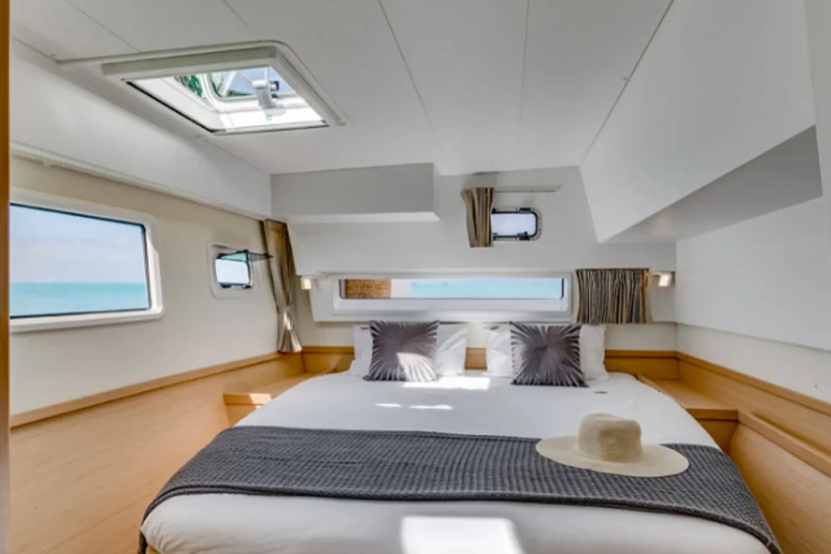 Cabin on No Name: Master Cabin #2 (Cabin Charter 2 pax) FULLY CREWED, ALL EXPENSES, a Lagoon 42 catamaran at Municipal Unit…