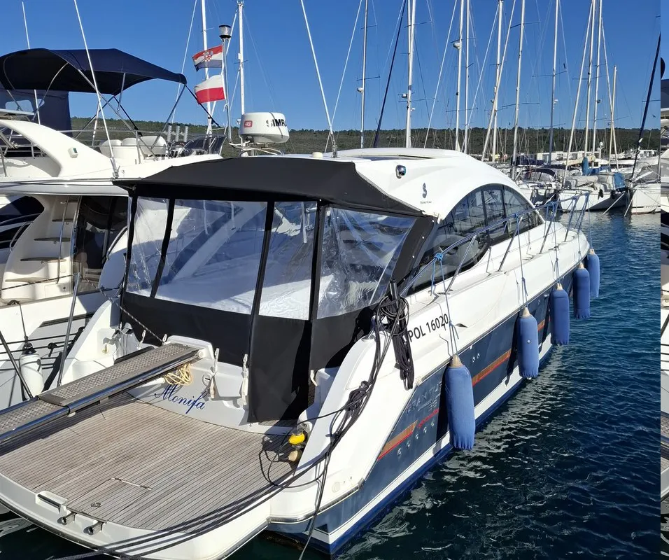Exterior view of Monifa, a Beneteau Gran Turismo 38 motor yacht at Općina Sukošan, Croatia