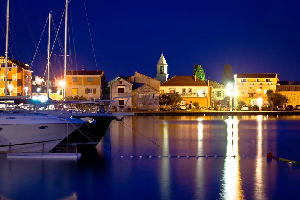 Monifa, a Beneteau Gran Turismo 38 motor yacht at Općina Sukošan, Croatia