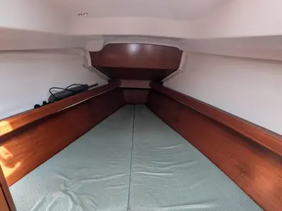 Cabin on Eole, a Beneteau Oceanis 311 sailboat at Saint-Cast-le-Guildo, France