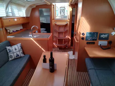 Salon of Sea Hope, a Bavaria Cruiser 37 sailboat at Kontokali, Greece