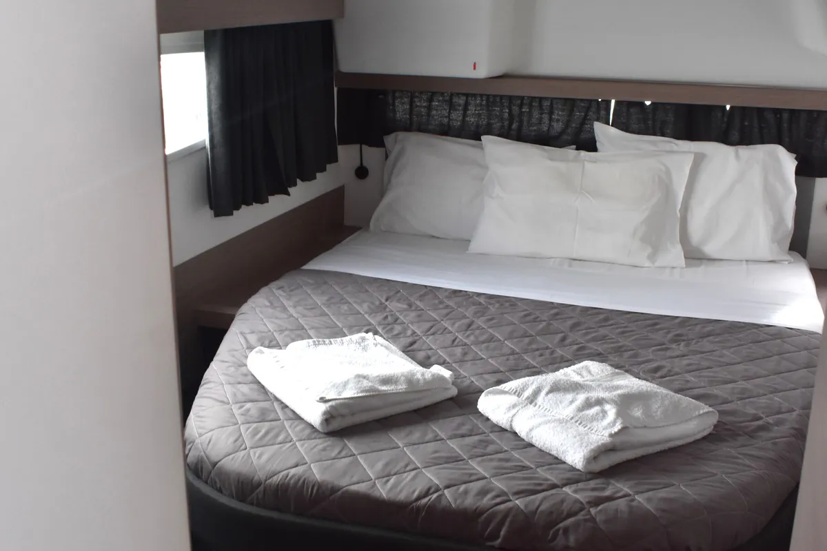 Cabin on Memories, a Fountaine Pajot Isla 40 catamaran at Municipal Unit of Lefkada, Greece