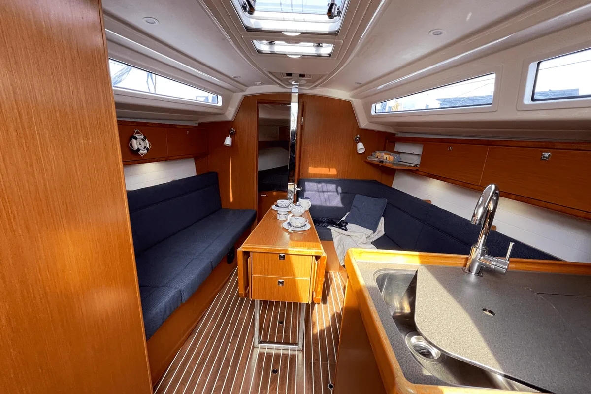 Salon of Siesta, a Bavaria Cruiser 34 sailboat at Pirovac, Croatia