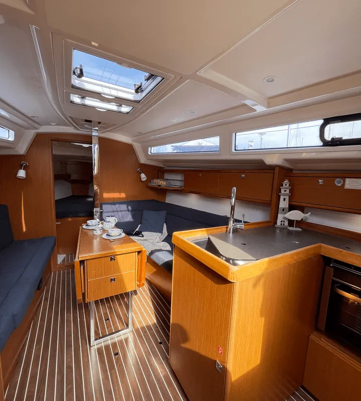 Salon of Siesta, a Bavaria Cruiser 34 sailboat at Pirovac, Croatia