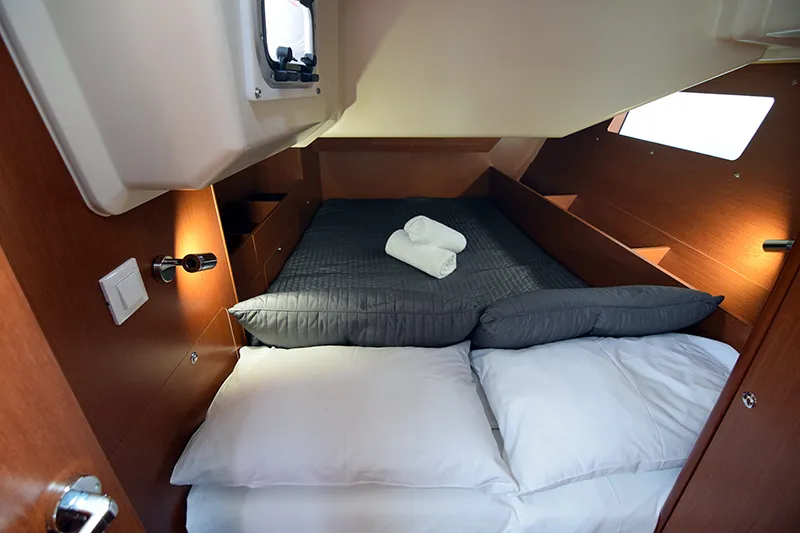 Cabin on Norma, a Beneteau Oceanis 41.1 sailboat at Athens, Greece