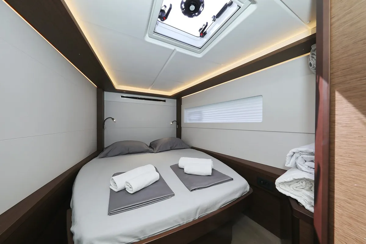 Cabin on Panos, a Lagoon 46 catamaran at Sukošan, Croatia