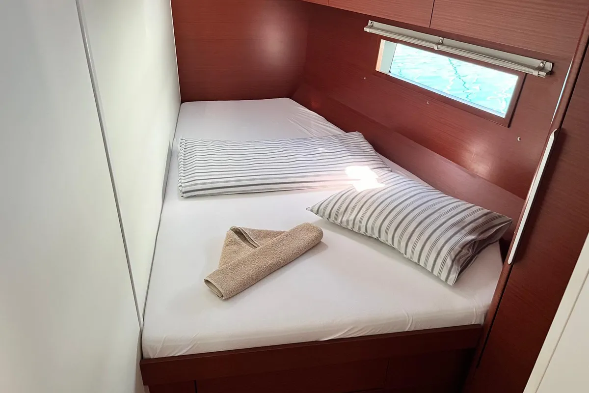 Cabin on Riesling, a Hanse 460 sailboat at Seget Donji, Croatia