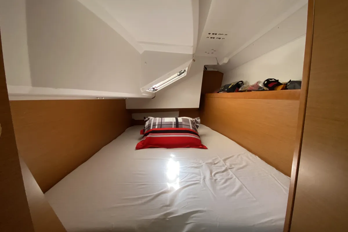 Cabin on Blue Dreams, a Jeanneau Sun Odyssey 349 sailboat at Fethiye, Turkey