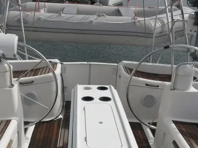 Cockpit of Bourlingueur, a Jeanneau Sun Odyssey 45.2 sailboat at Kerners, France