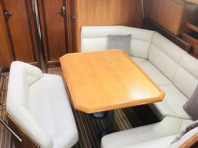 Salon of Bourlingueur, a Jeanneau Sun Odyssey 45.2 sailboat at Kerners, France