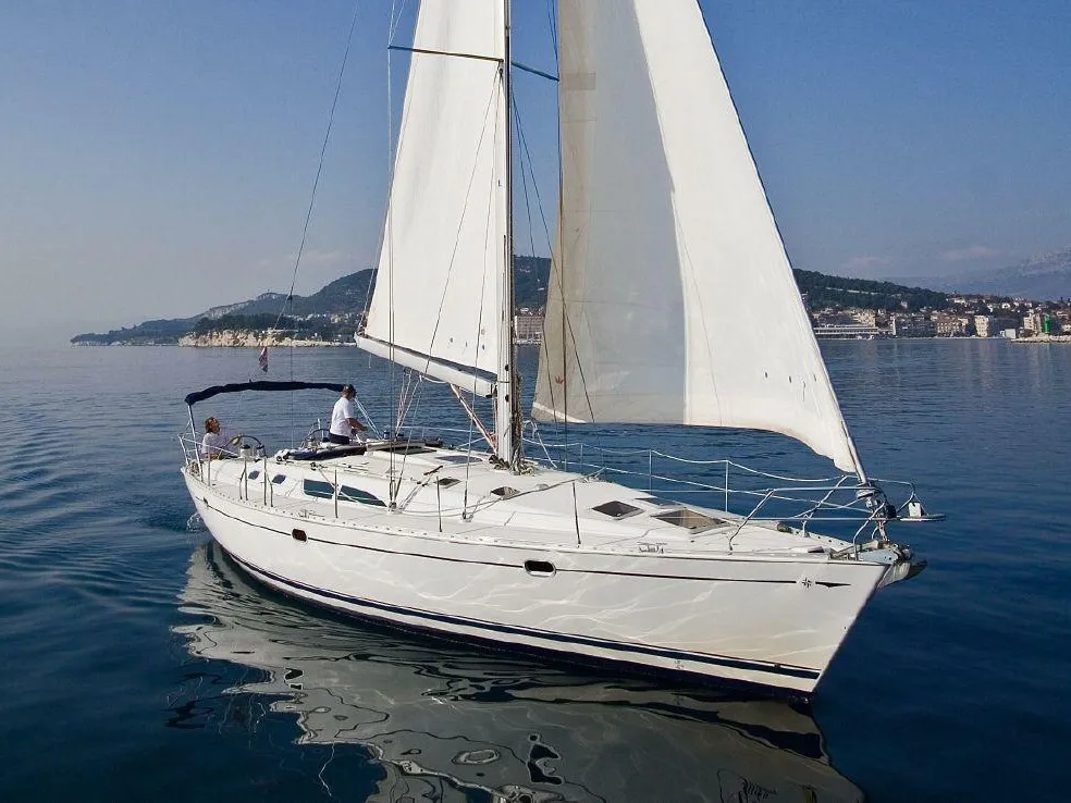 Exterior view of Bourlingueur, a Jeanneau Sun Odyssey 45.2 sailboat at Kerners, France