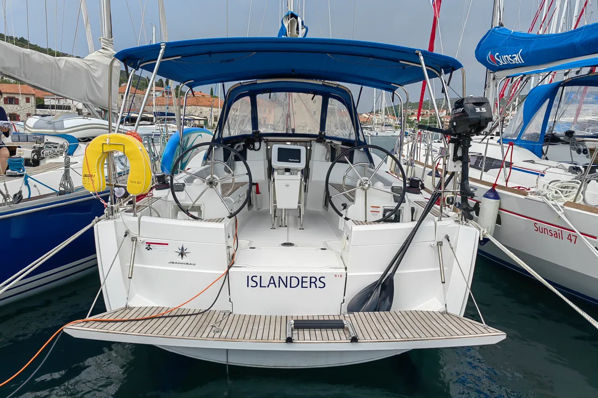 Exterior view of Islanders, a Jeanneau Sun Odyssey 389 sailboat at Mali Lošinj, Croatia