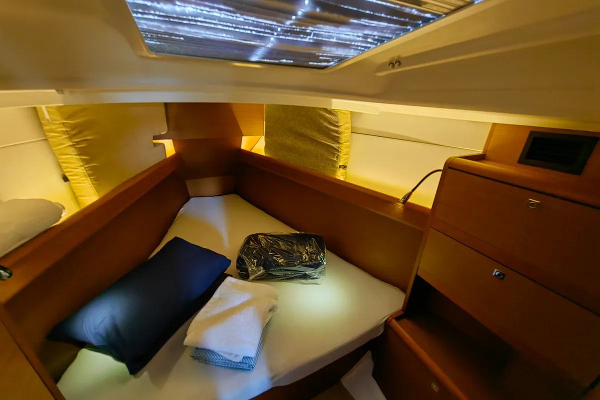 Cabin on Islanders, a Jeanneau Sun Odyssey 389 sailboat at Mali Lošinj, Croatia