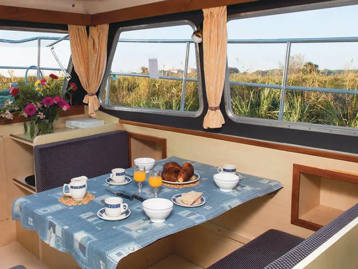 Salon of Sheba - Budget 1, a Cygnet Sheba motorboat at Decize, France