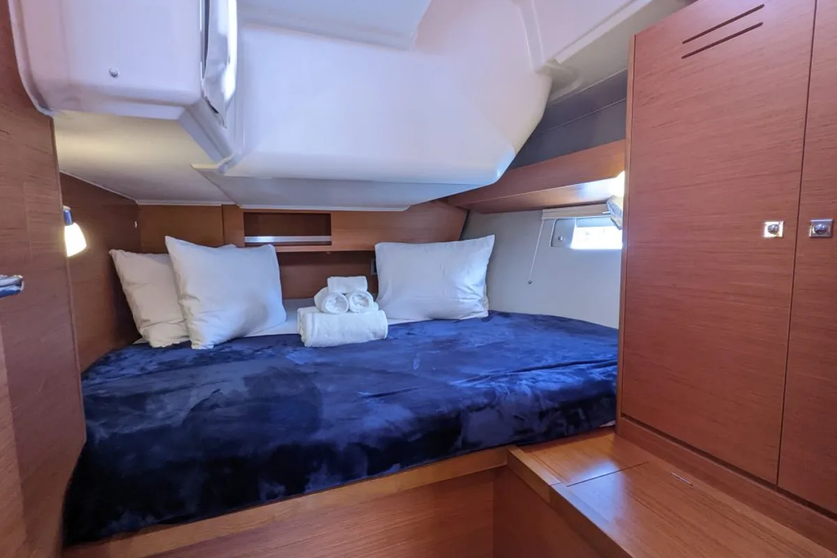 Cabin on Hoosier Lady, a Dufour 430 sailboat at Road Town, British Virgin Islands