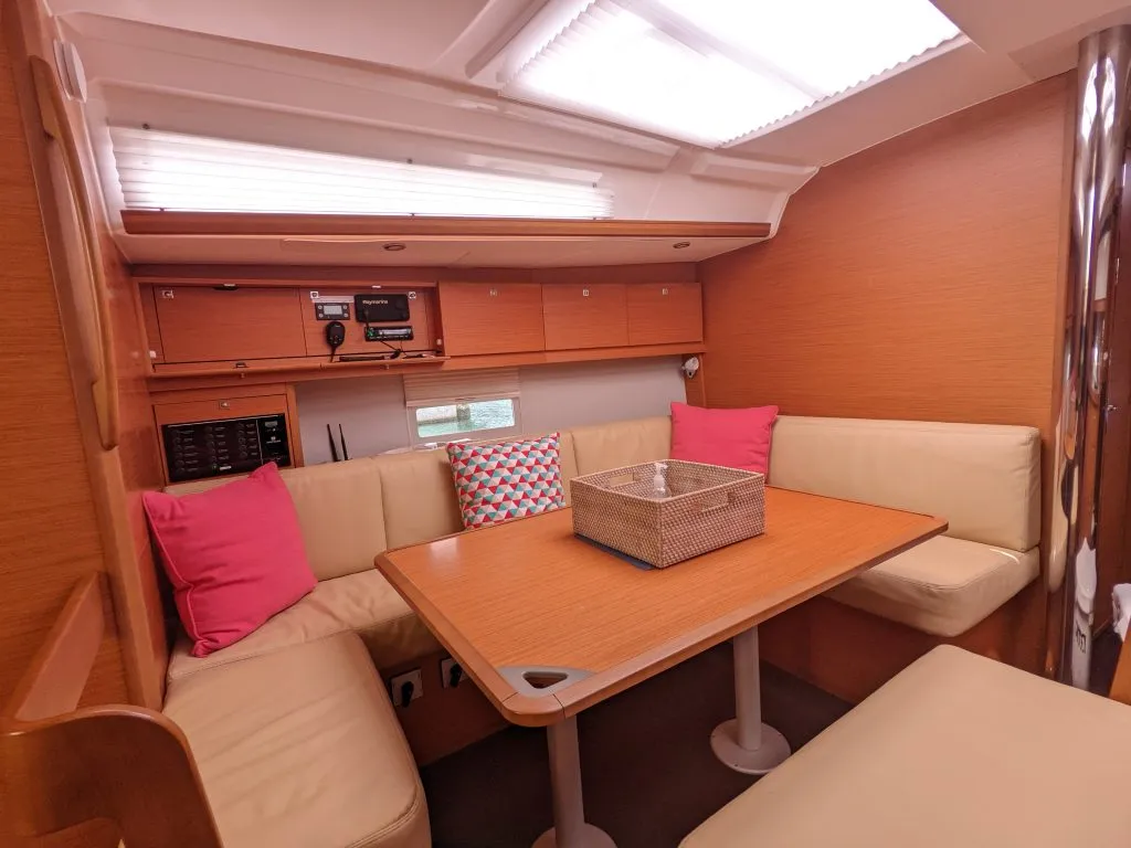 Salon of Hoosier Lady, a Dufour 430 sailboat at Road Town, British Virgin Islands