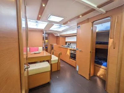 Salon of Hoosier Lady, a Dufour 430 sailboat at Road Town, British Virgin Islands