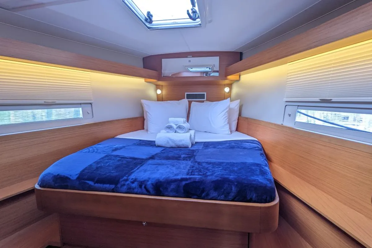 Cabin on Hoosier Lady, a Dufour 430 sailboat at Road Town, British Virgin Islands