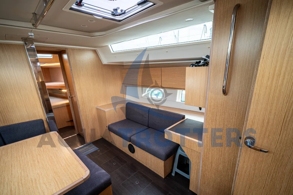 Salon of Silver III, a Bavaria C45 sailboat at Volos Municipality, Greece