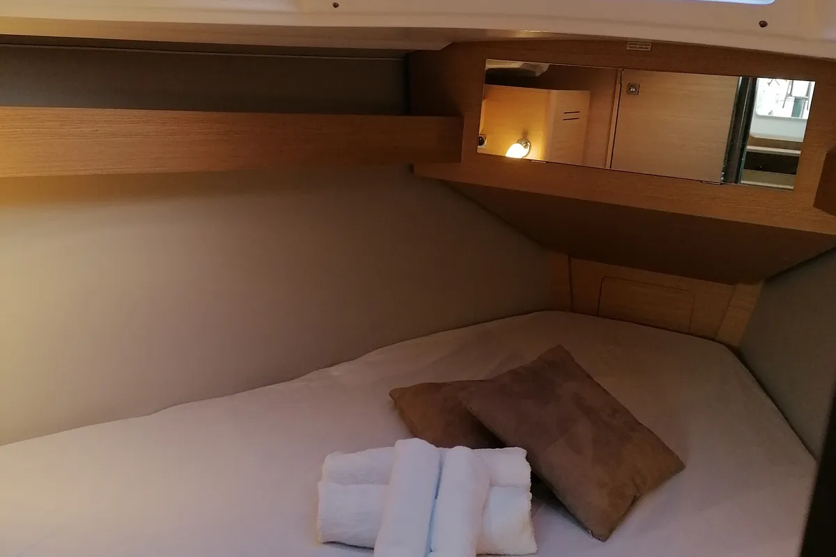 Cabin on Biga, a Dufour 360 Grand Large sailboat at Tonnarella, Italy
