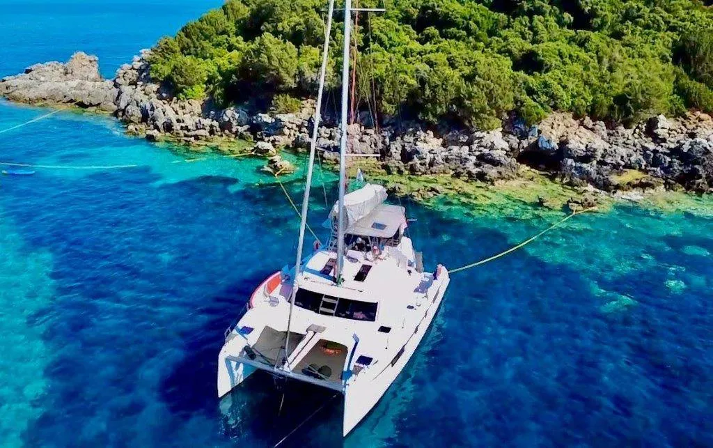 Exterior view of Mira, a Nautitech 46 Fly catamaran at Kontokali, Greece