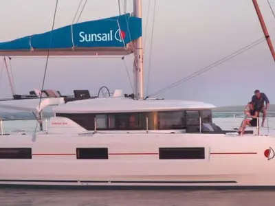 Sunsail 46 Cat Classic