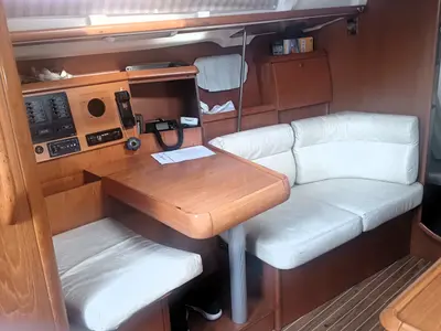 Salon of Evina, a Jeanneau Sun Odyssey 40.3 sailboat at Lefkada, Greece