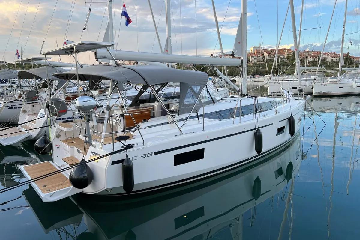 Exterior view of Mala Hana, a Bavaria C38 sailboat at Grad Pula, Croatia