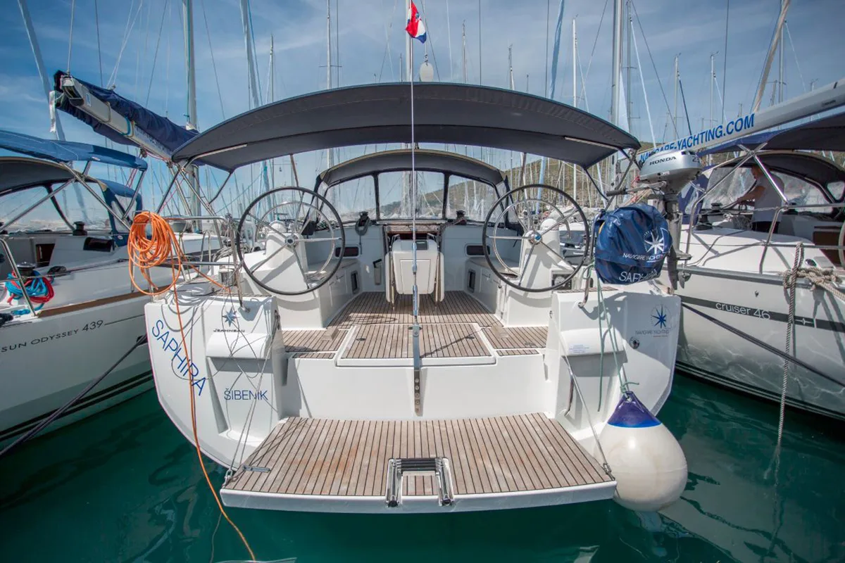 Exterior view of Saphira, a Jeanneau Sun Odyssey 509 sailboat at Gåshaga, Sweden